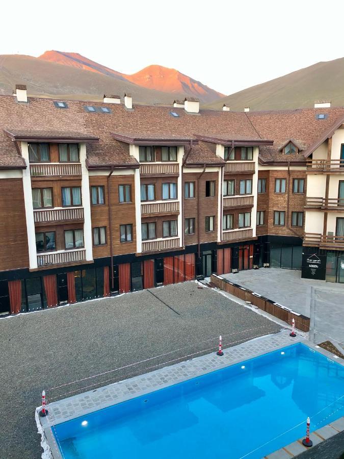Apartamento Gvc New Gudauri Exterior foto